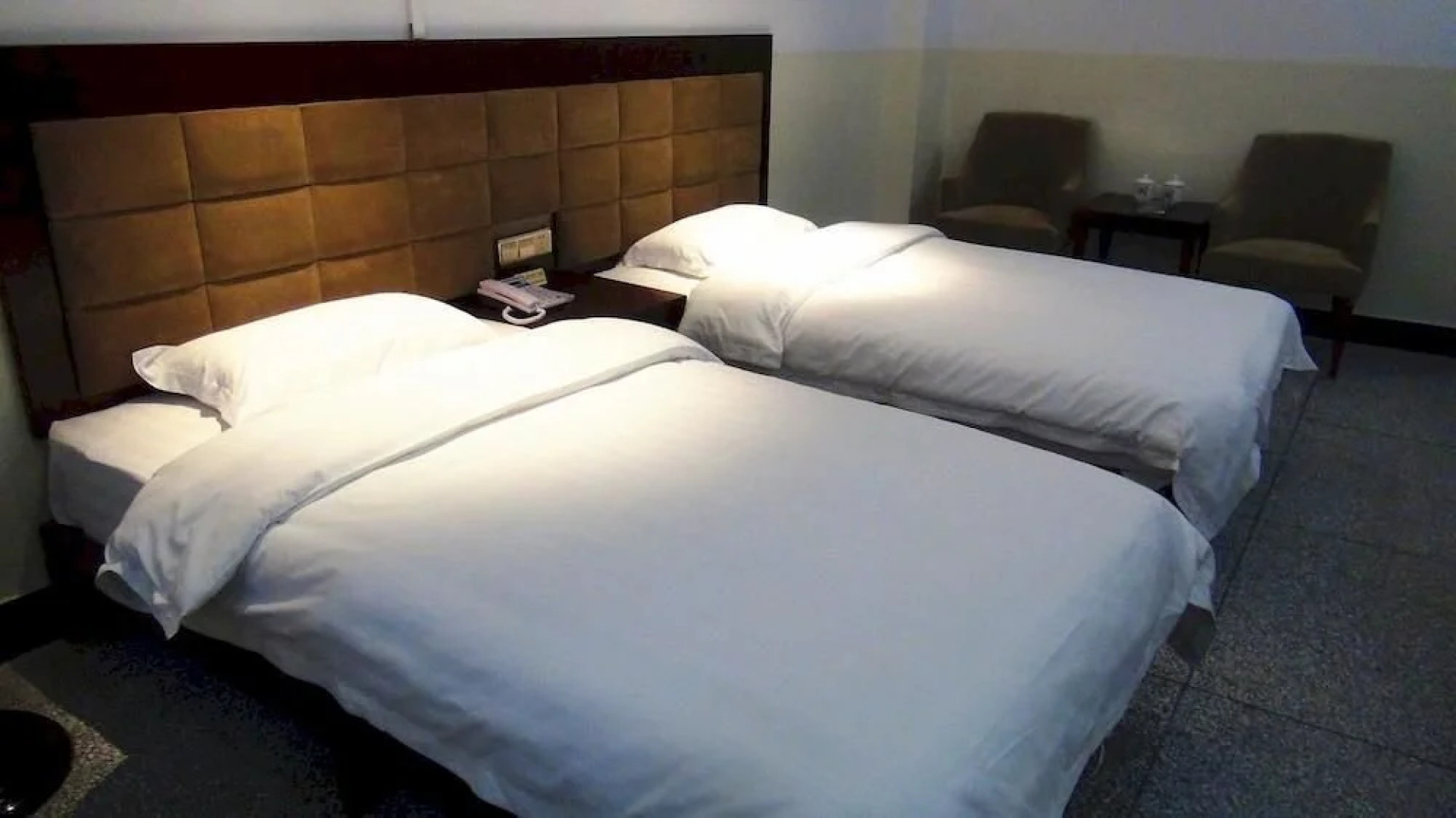 Hongcai Qianziyuan Hotel