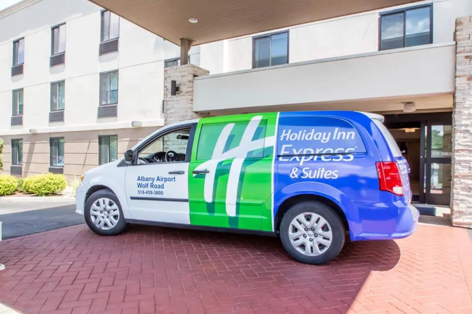 Holiday Inn Express and Suites Albany Airport Wolf Road