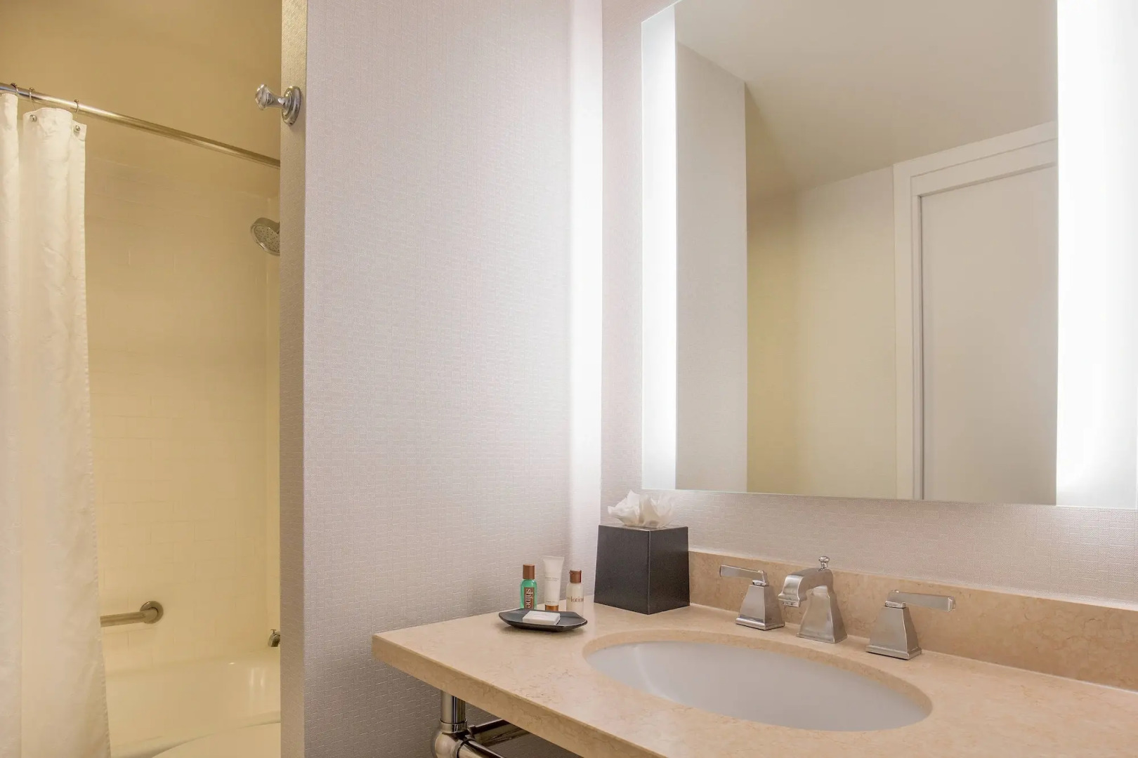 Sheraton Suites Chicago Elk Grove