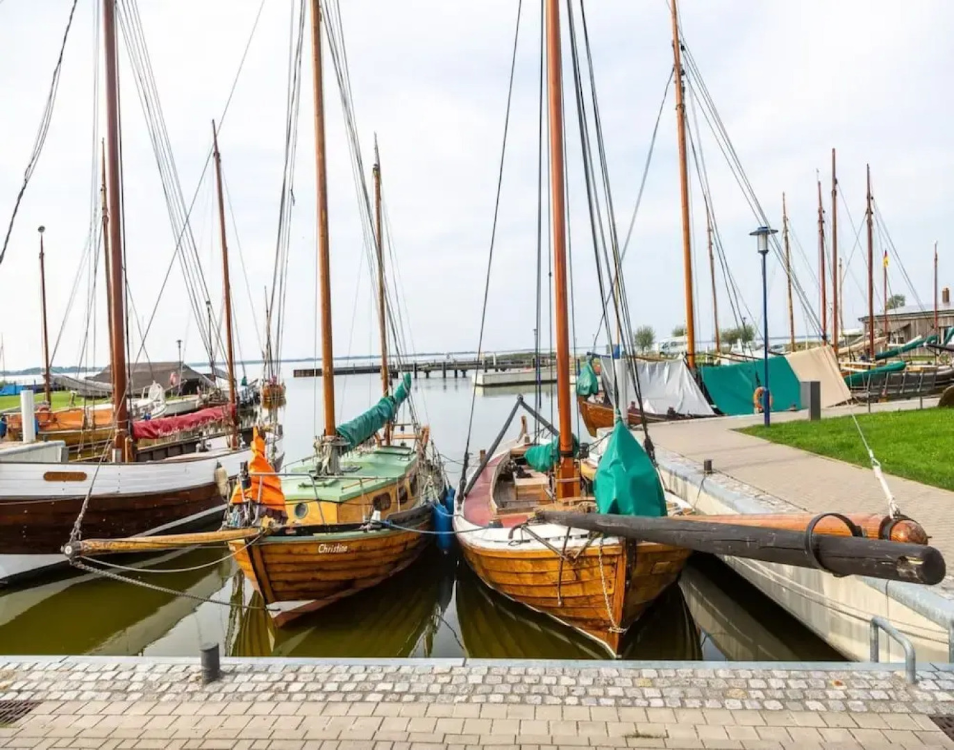 Luxury House Bodstedt With Sauna Near Lagoon