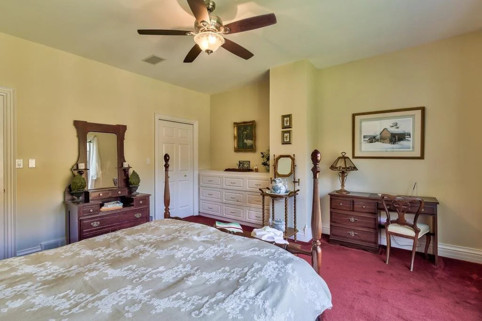 Greystone on Golden Lake