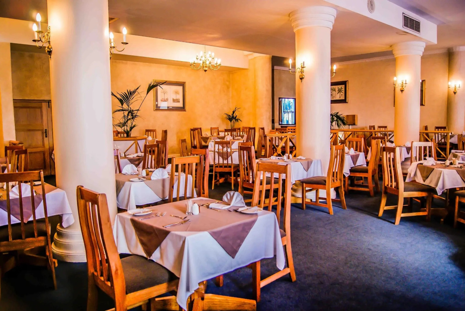 Gooderson Tropicana Hotel