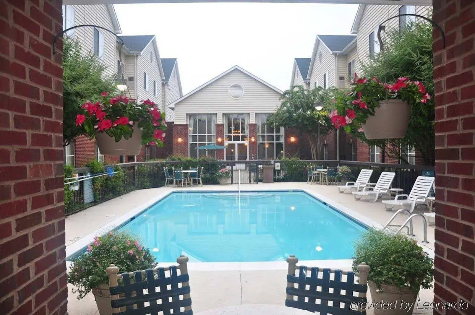 Homewood Suites by Hilton Charlotte Airport