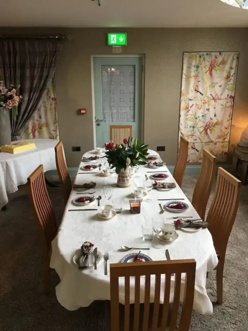 Luxury Cottage Clocktower/royal Hillsborough