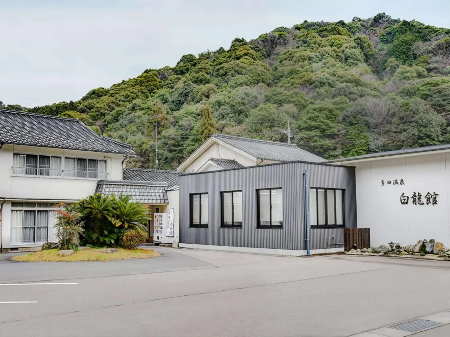 Tada Onsen Hakuryukan
