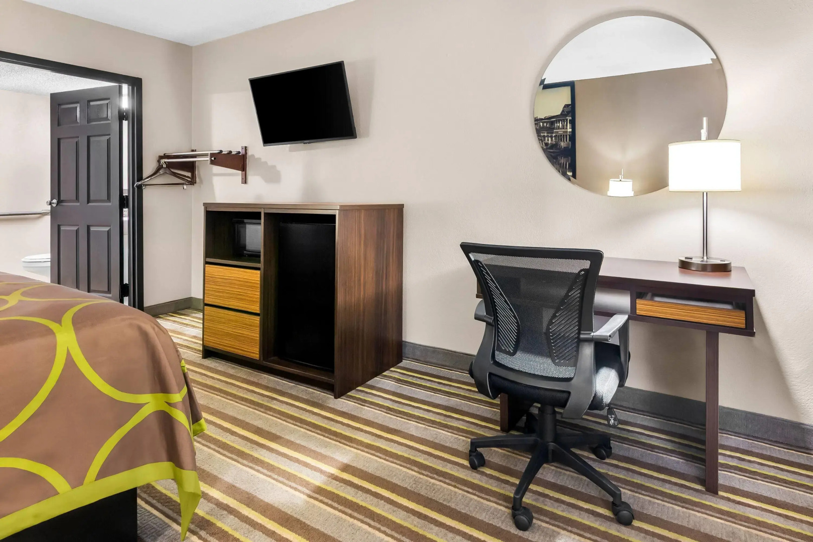 Super 8 by Wyndham Columbia