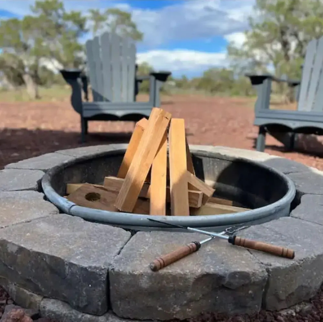 Spacious 4BR Home Near Grand Canyon Sleeps 10