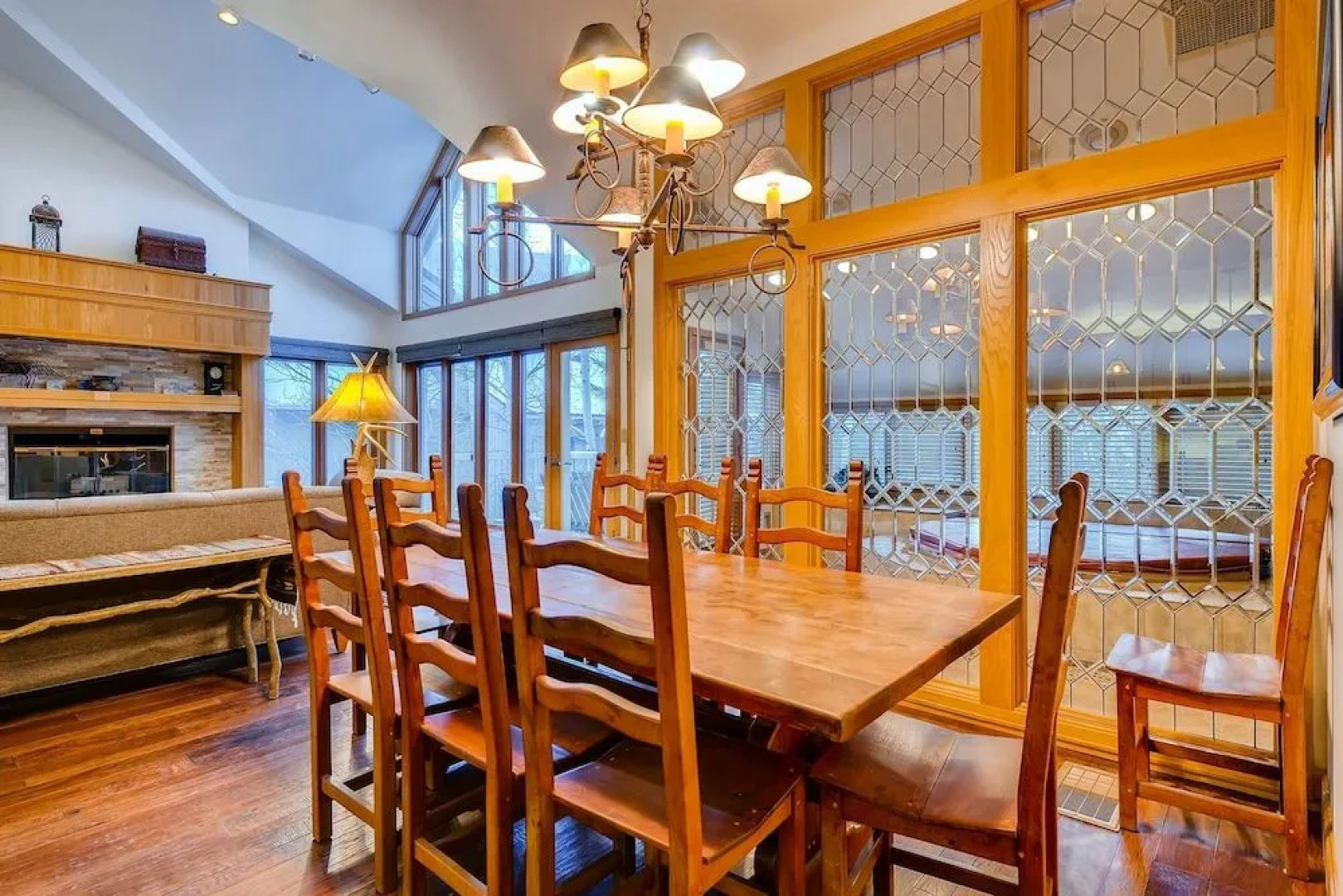 Chateaux DuMont 2708