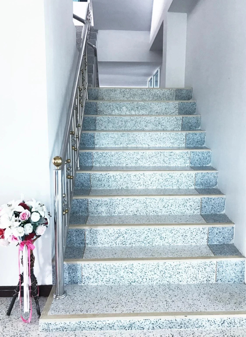 OYO 75394 Sakthong Grand Hotel