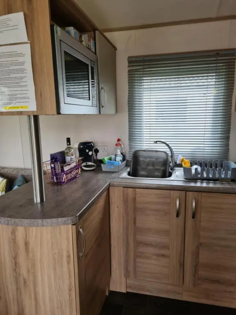 Hot tub hols 3 bed caravan at 42 Kingfisher Court