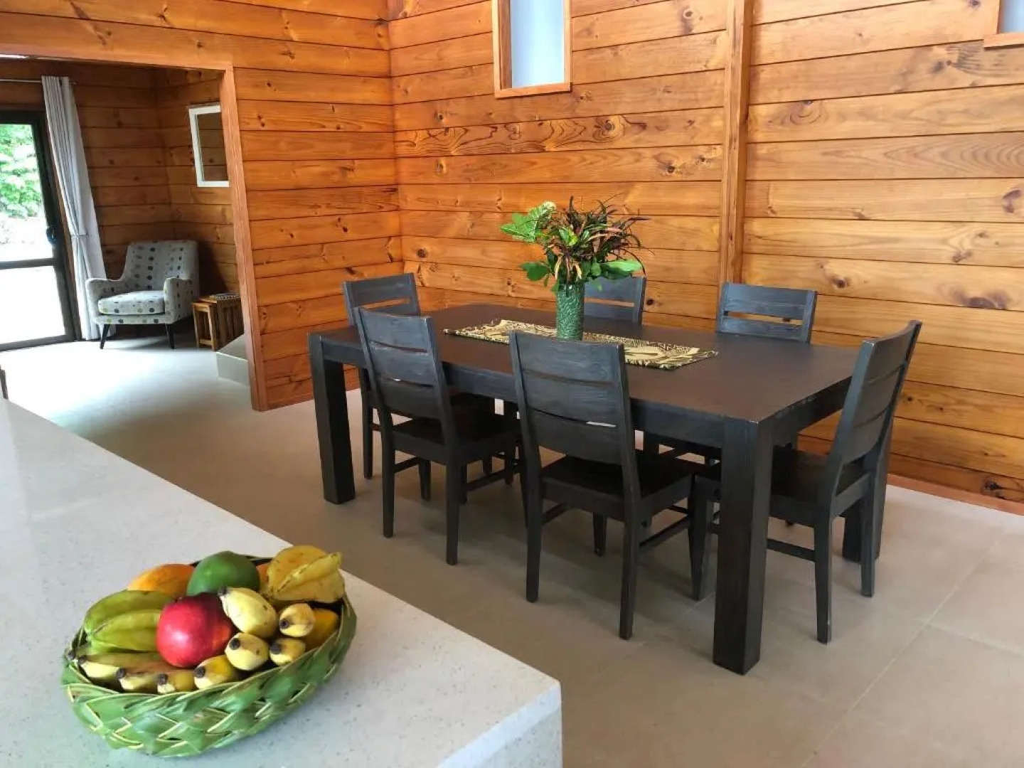 Pacific views, tranquil location, large home Navy House 2