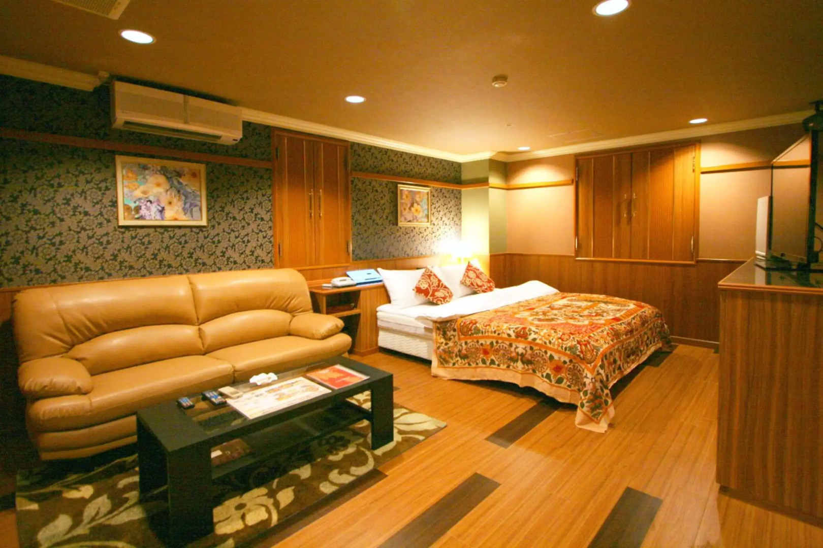 Hotel AURA Kansai Airport - Adults Only
