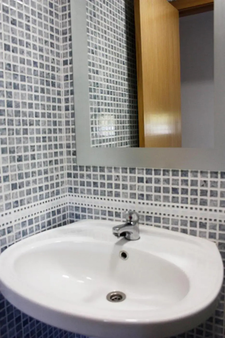 Apartamento junto al mar Los Marineros con acceso independiente por terraza