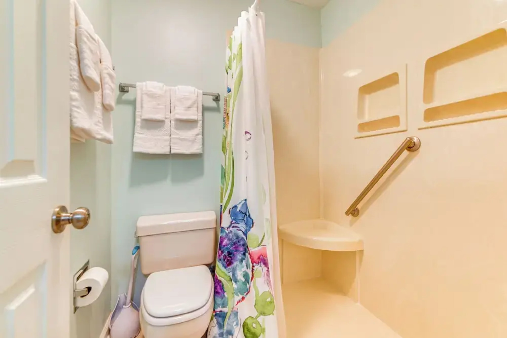 7 Mi to North Myrtle Beach: Condo w/ Pool Access