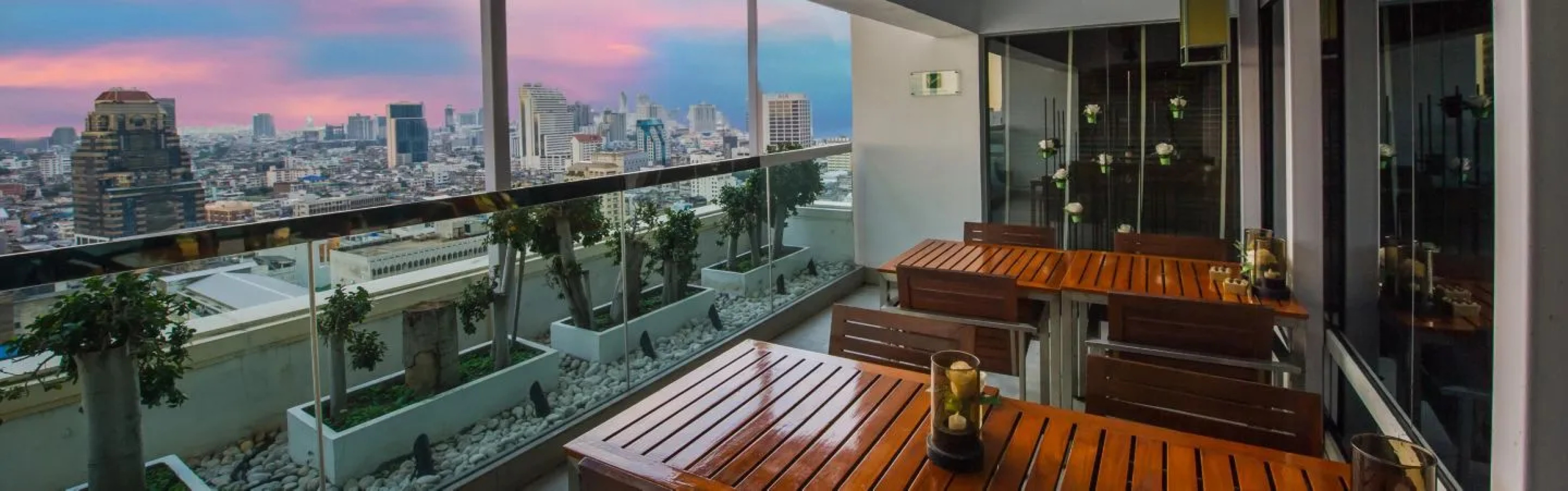 Holiday Inn Bangkok Silom by IHG