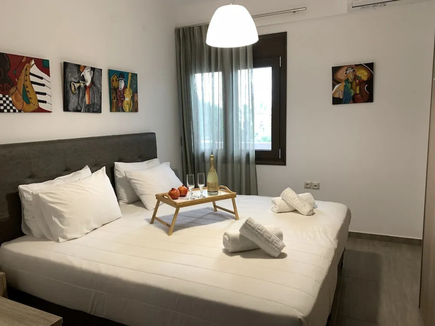 Angela’s Sea View House