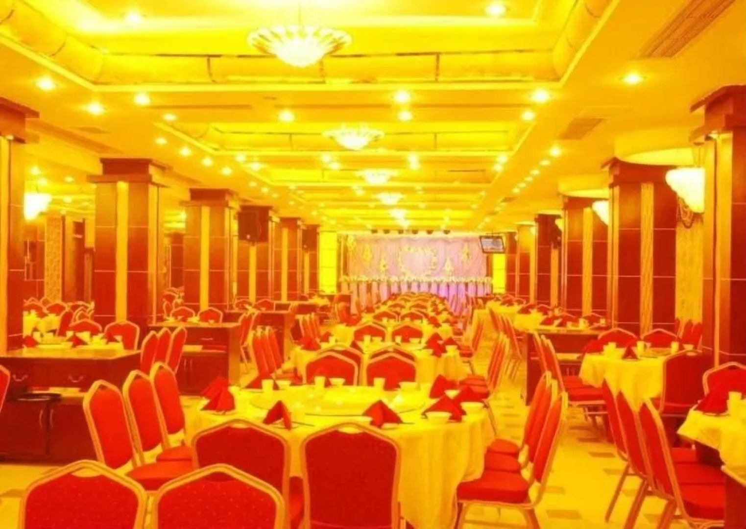 Emeishan Tianhe Hotel
