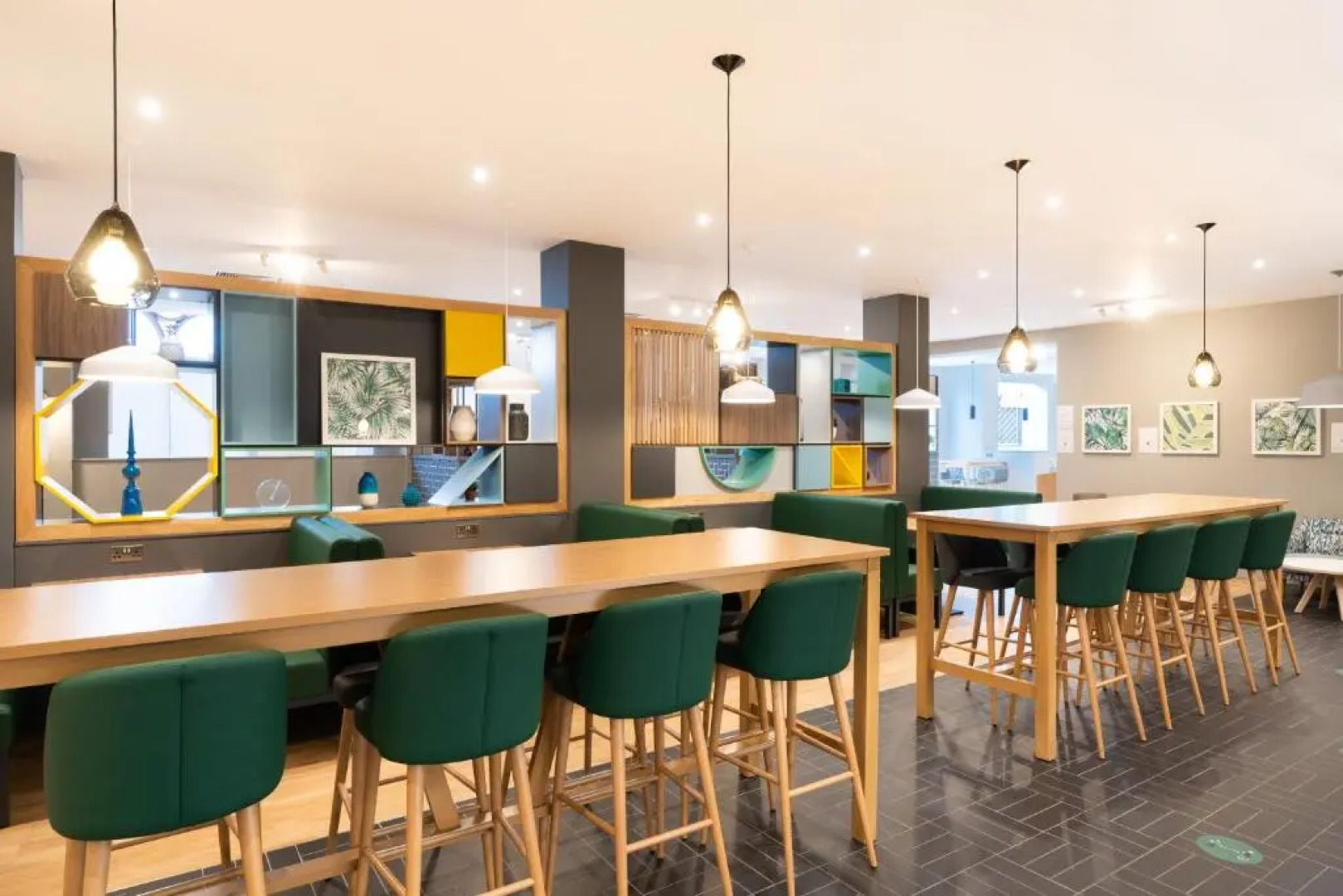 Holiday Inn Gloucester-Cheltenham by IHG