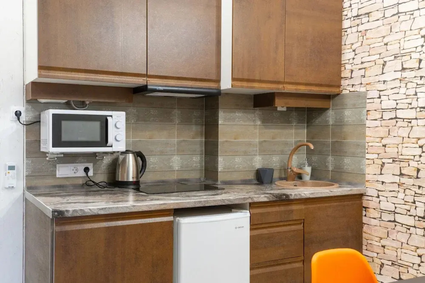 More Apartments na Avtomobilnom 58A - 2