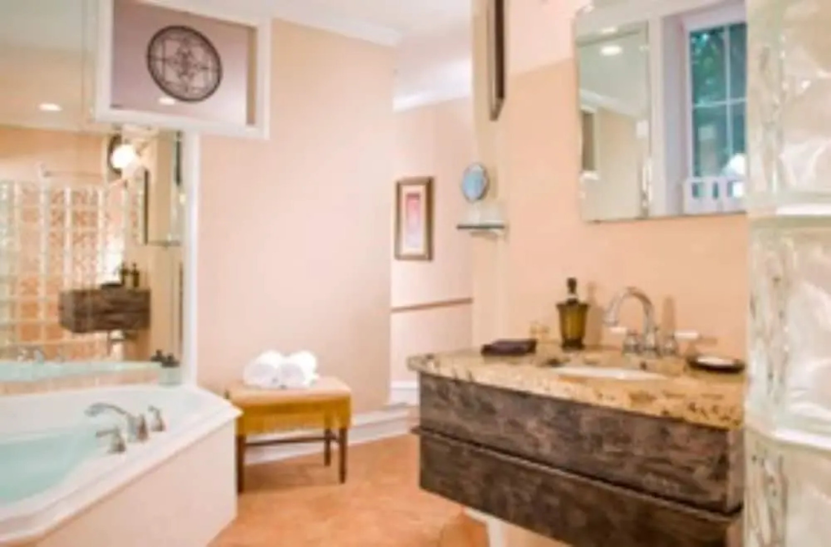 1890 Williams House Inn