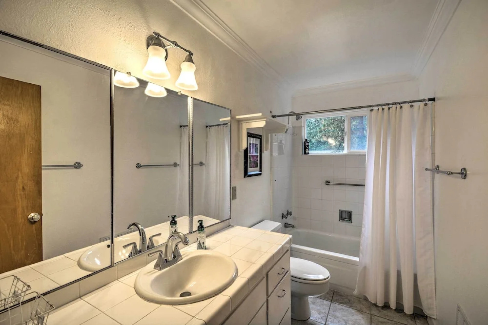 Furnished Deck & Nat'l Forest Views: Arnold Cabin