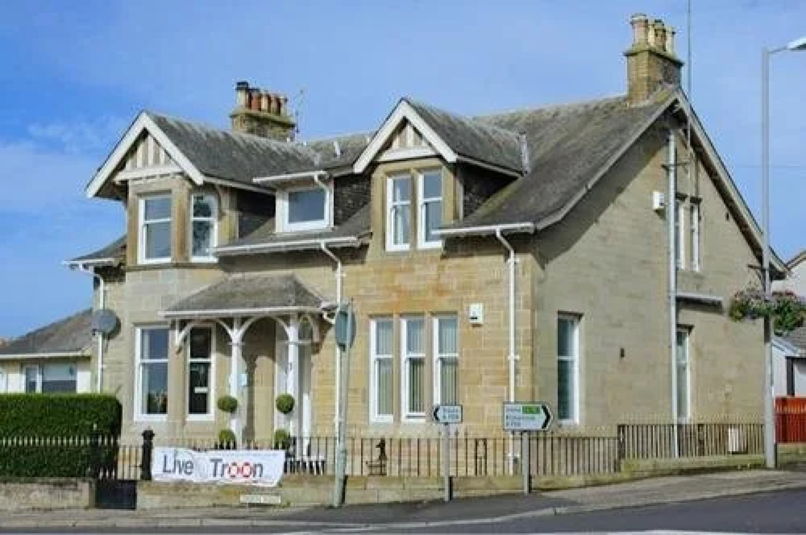 No 2 Troon Road Bed & Breakfast