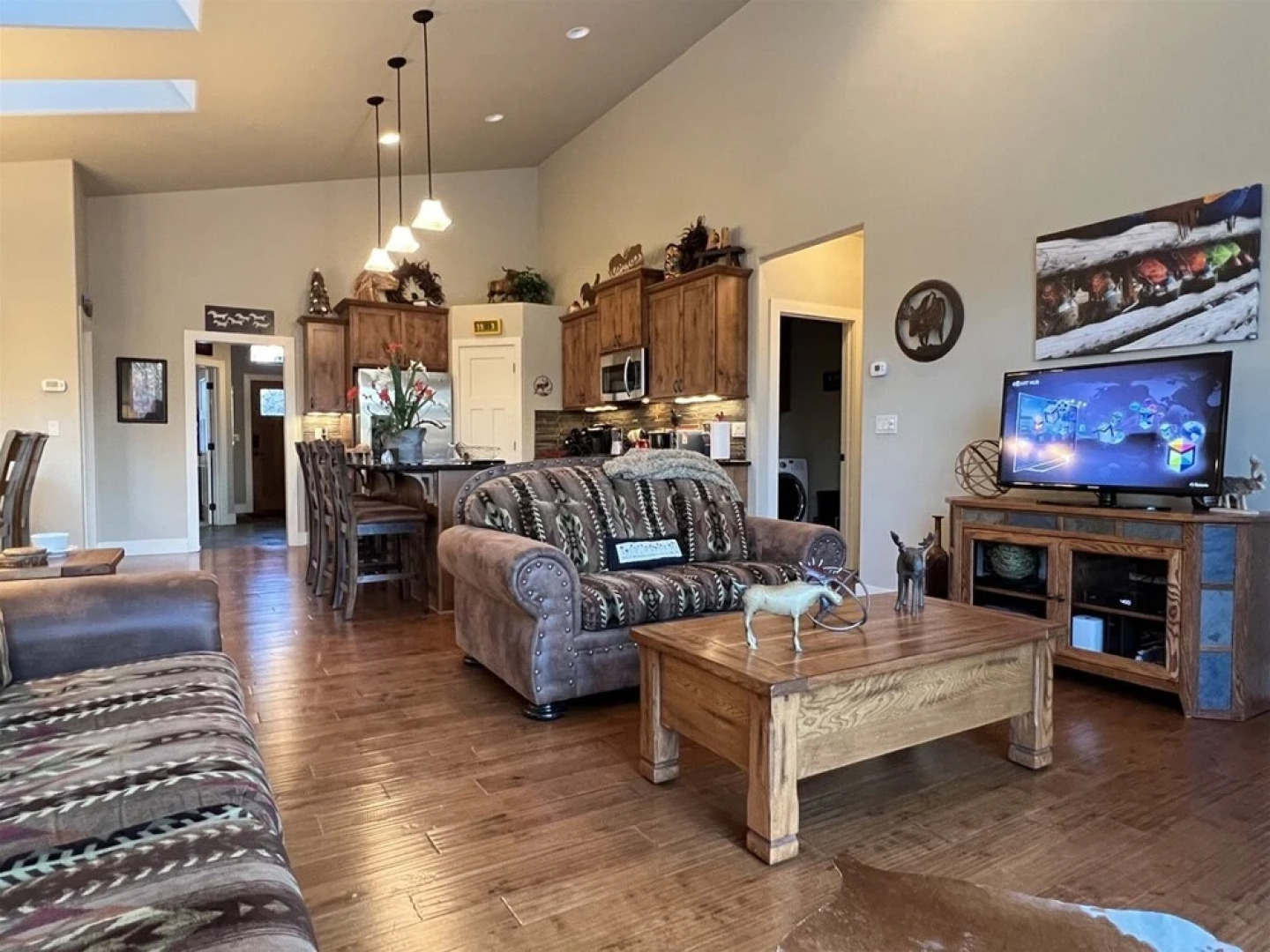 Ol239 Meadow Lake Country Escape