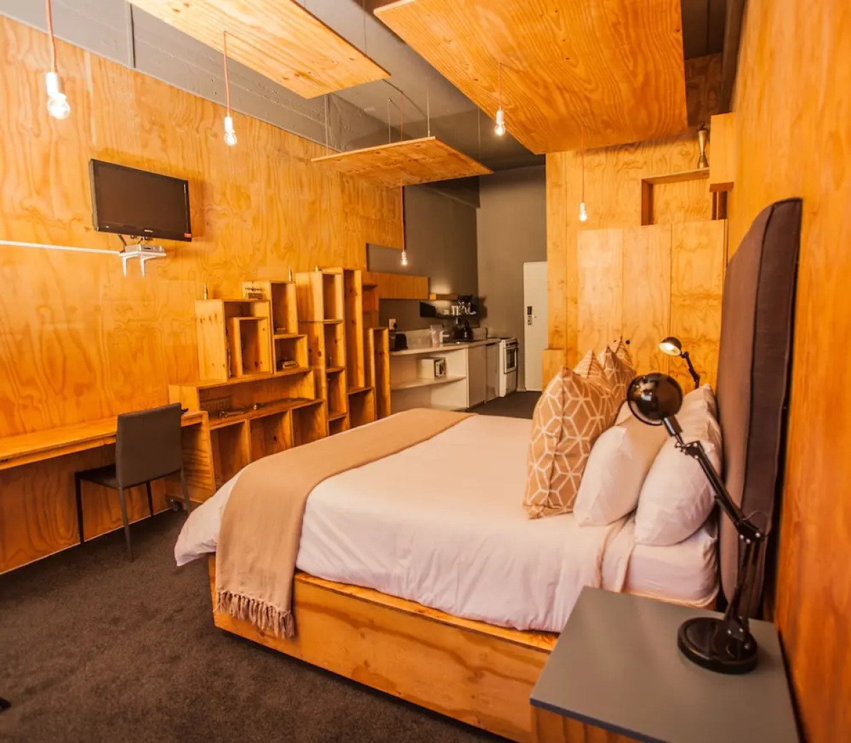 12 Decades Art Hotel