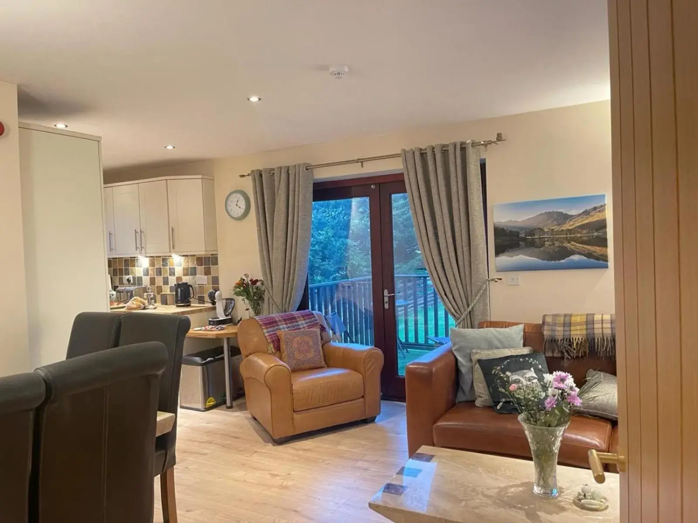 Lake District romantic get away in 1 acre gardens off M6