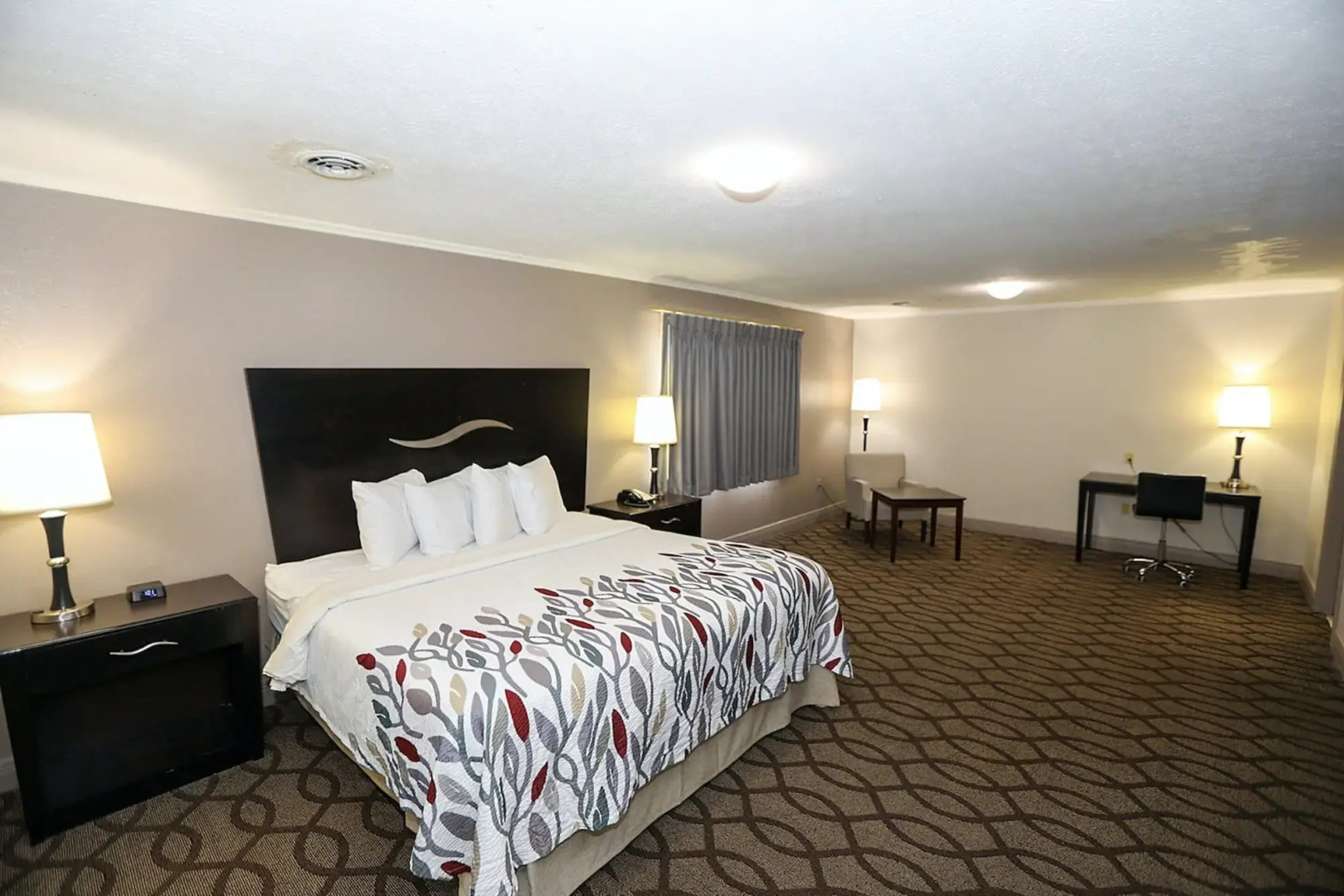 Red Roof Inn Lexington - Hamburg