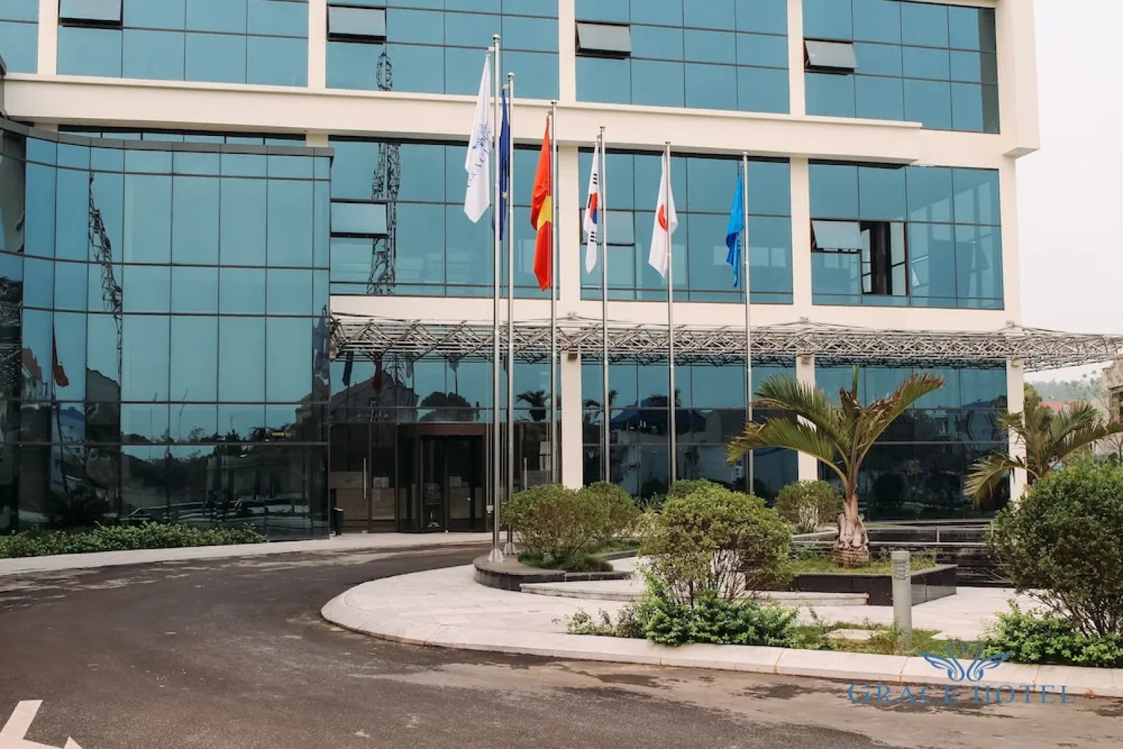 Grace Hotel