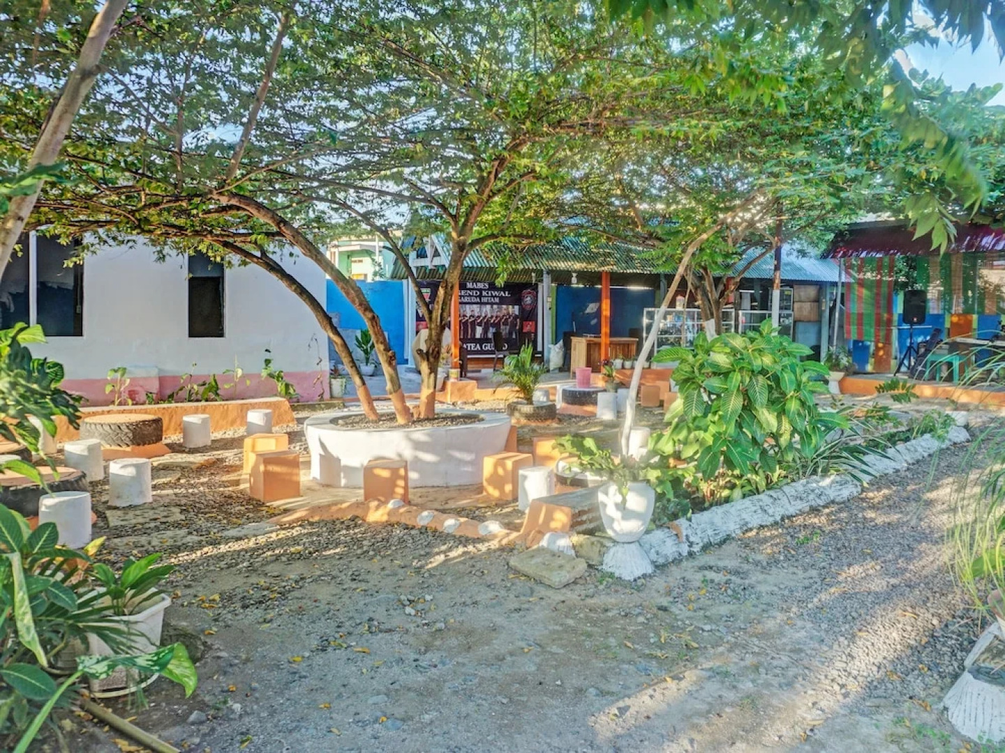 Collection O 91488 Hotel Lingkarsut Jeneponto Near Patung kuda, Jeneponto