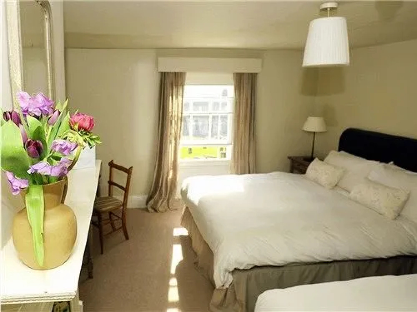 The Falcon Inn Painswick