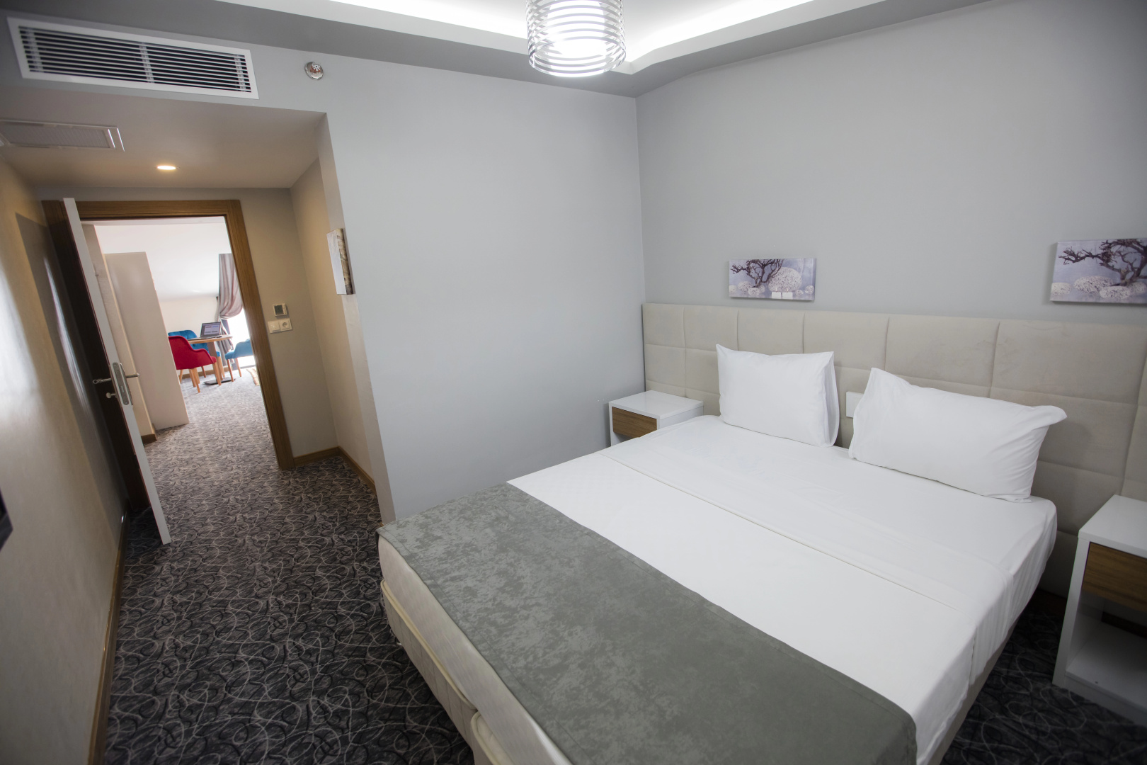 Royal Inci Airport Hotel