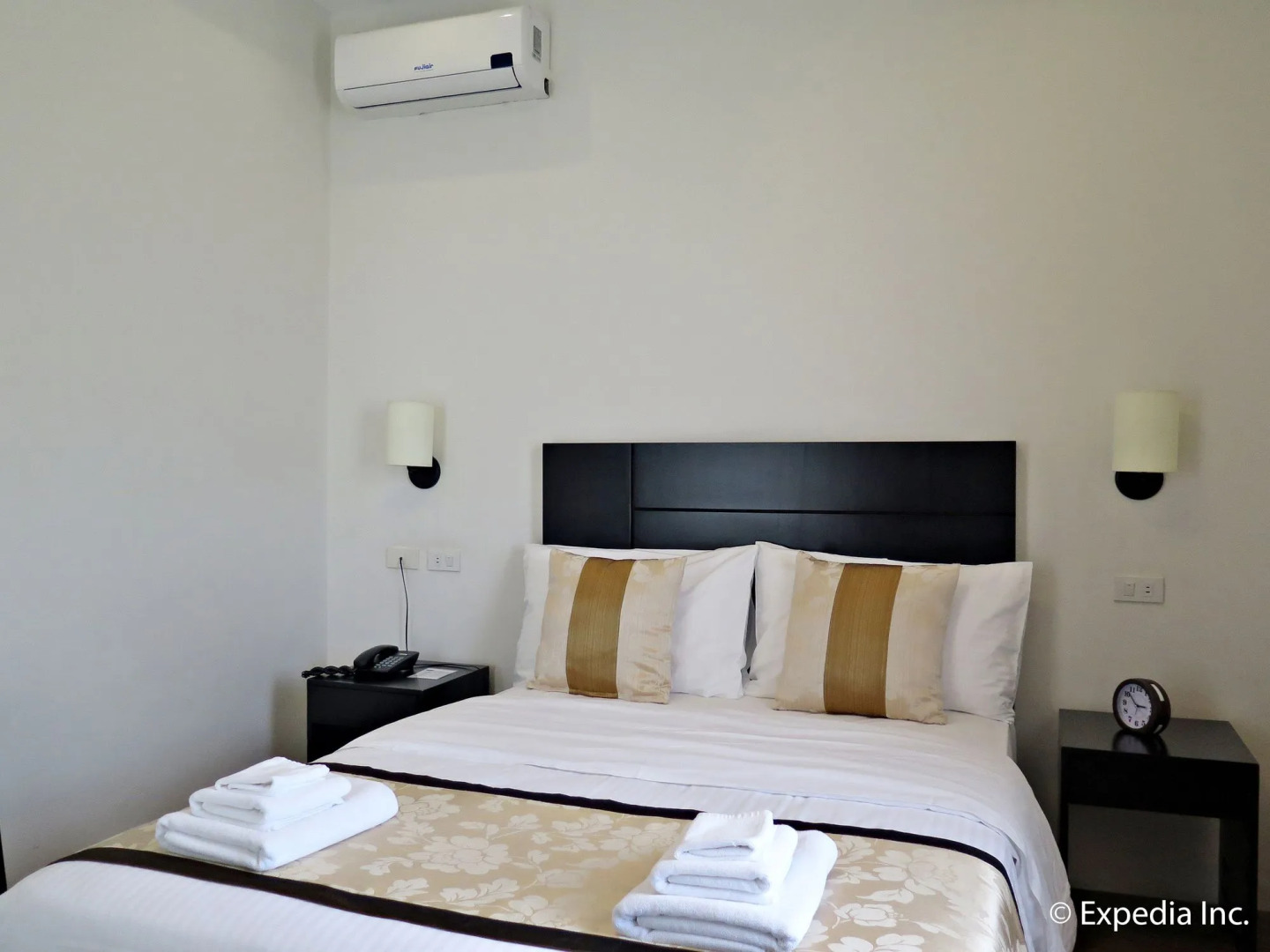 Capital O 642 The Junction Tagaytay