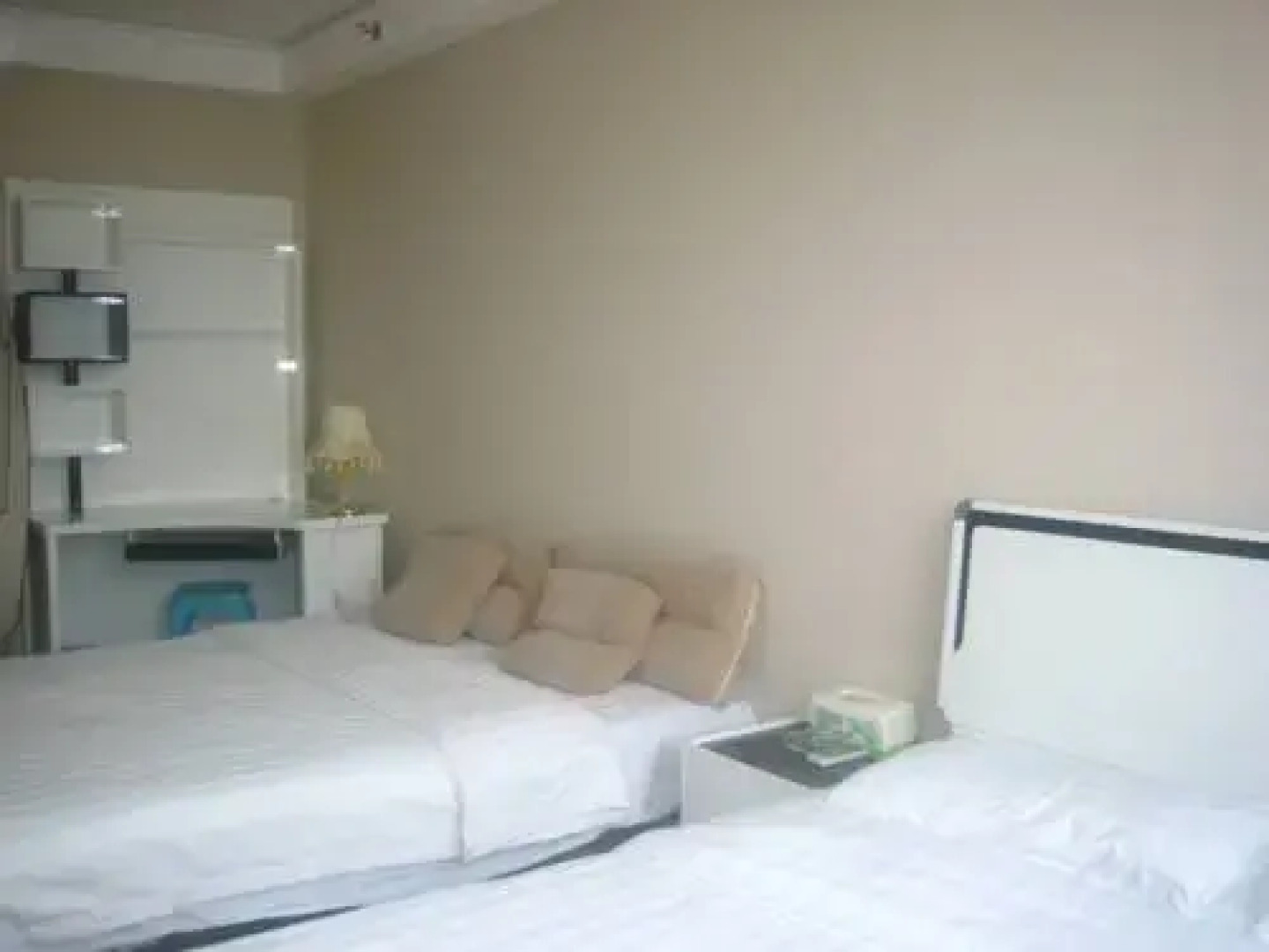 The Colony Beach & Tennis Resort