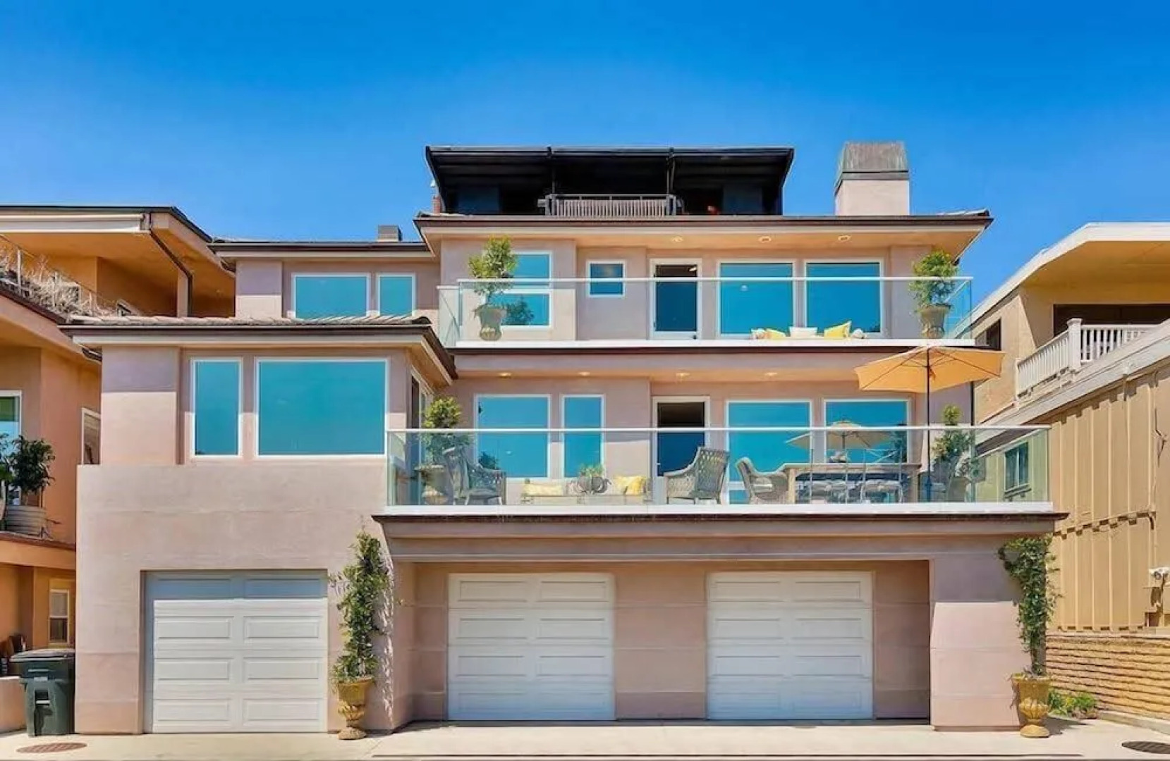 Point Break - Three Bedroom Home