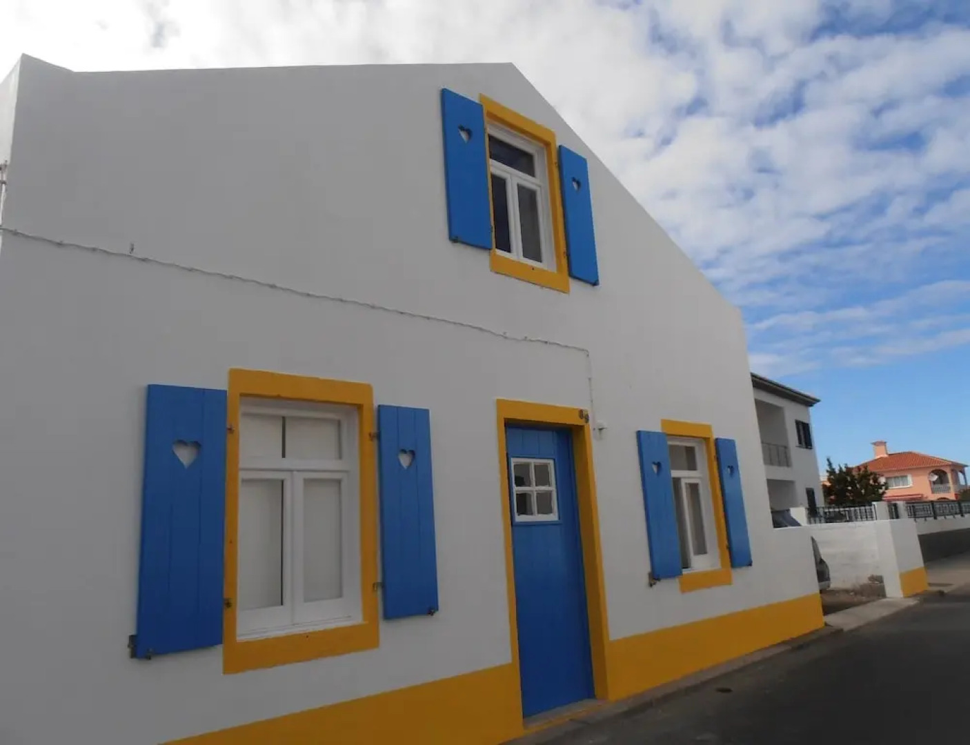 House With 3 Bedrooms in Mosteiros, With Wonderful Mountain View and E