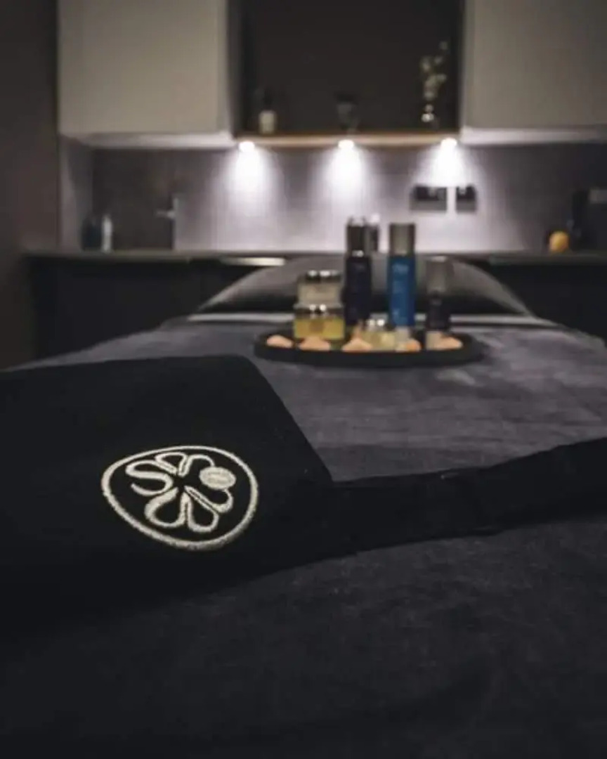 Sandman Signature Aberdeen Hotel & Spa