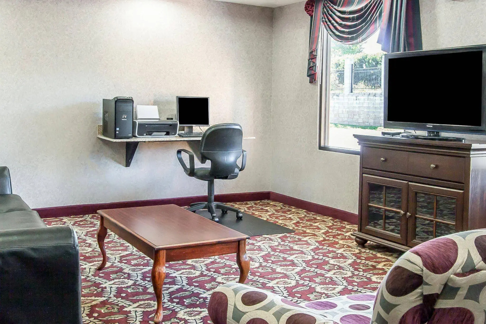 Quality Inn White House