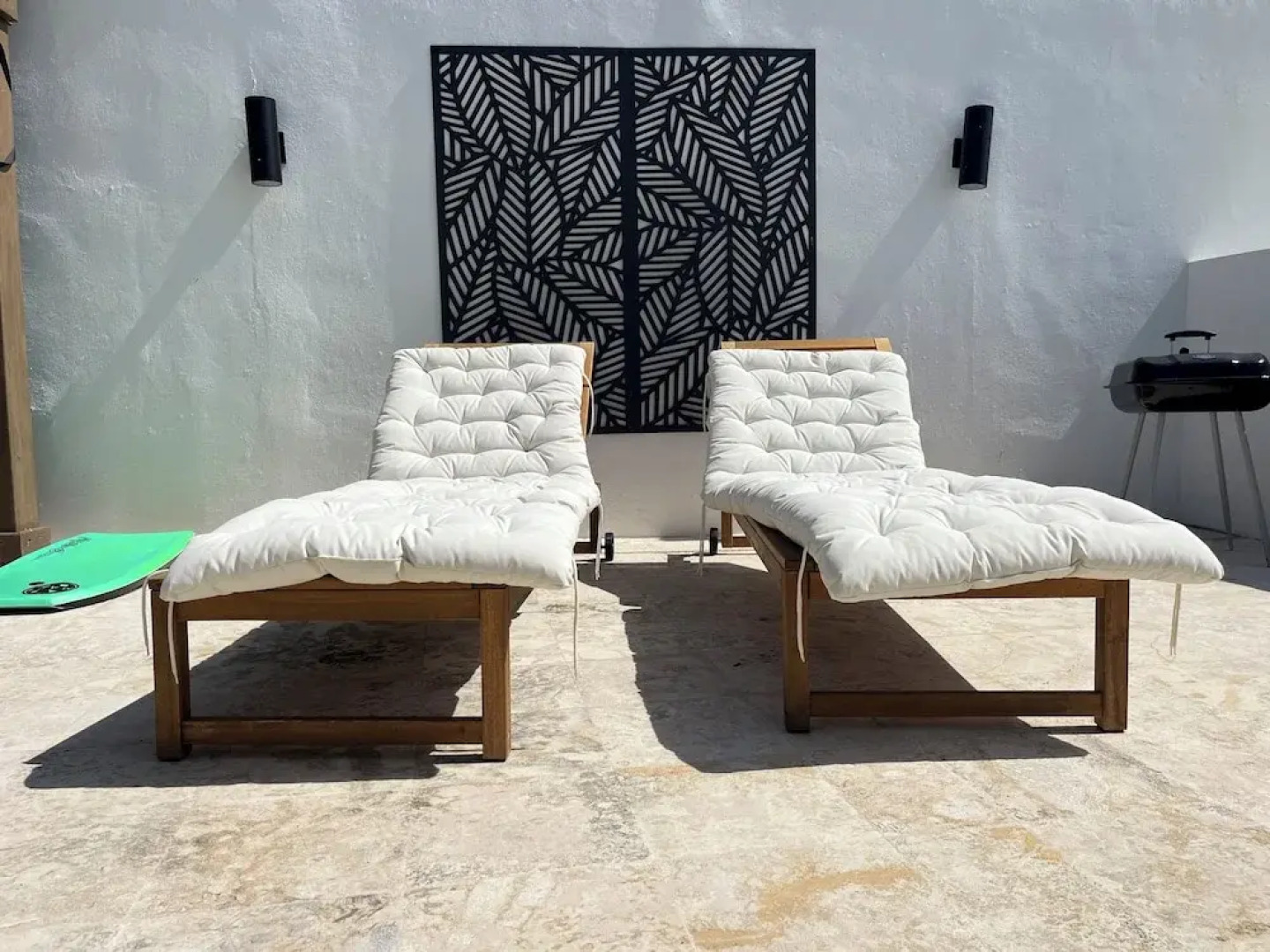 Sea Breeze Tunnel Hideaway 3