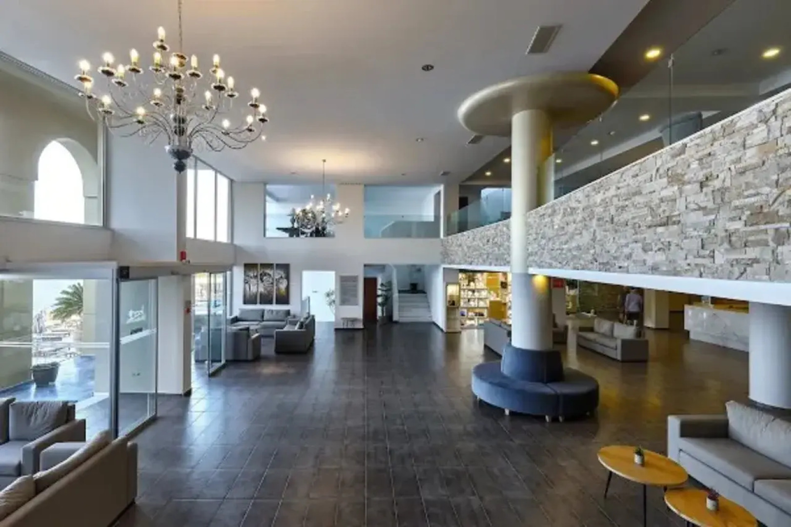 Blue Marine Resort & Spa