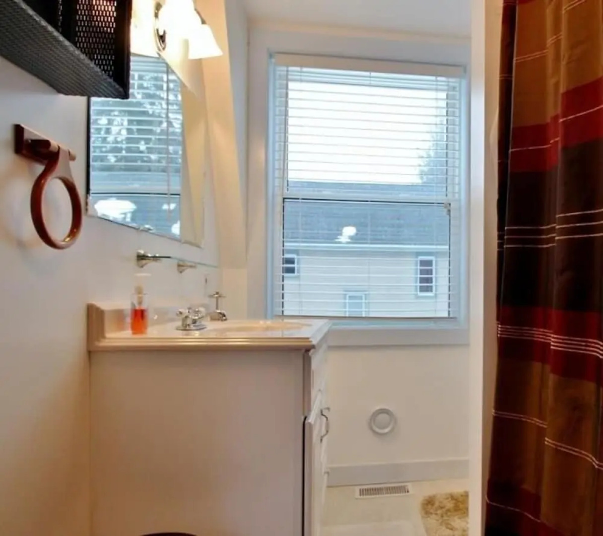 58 Jefferson 4 Bedroom Home