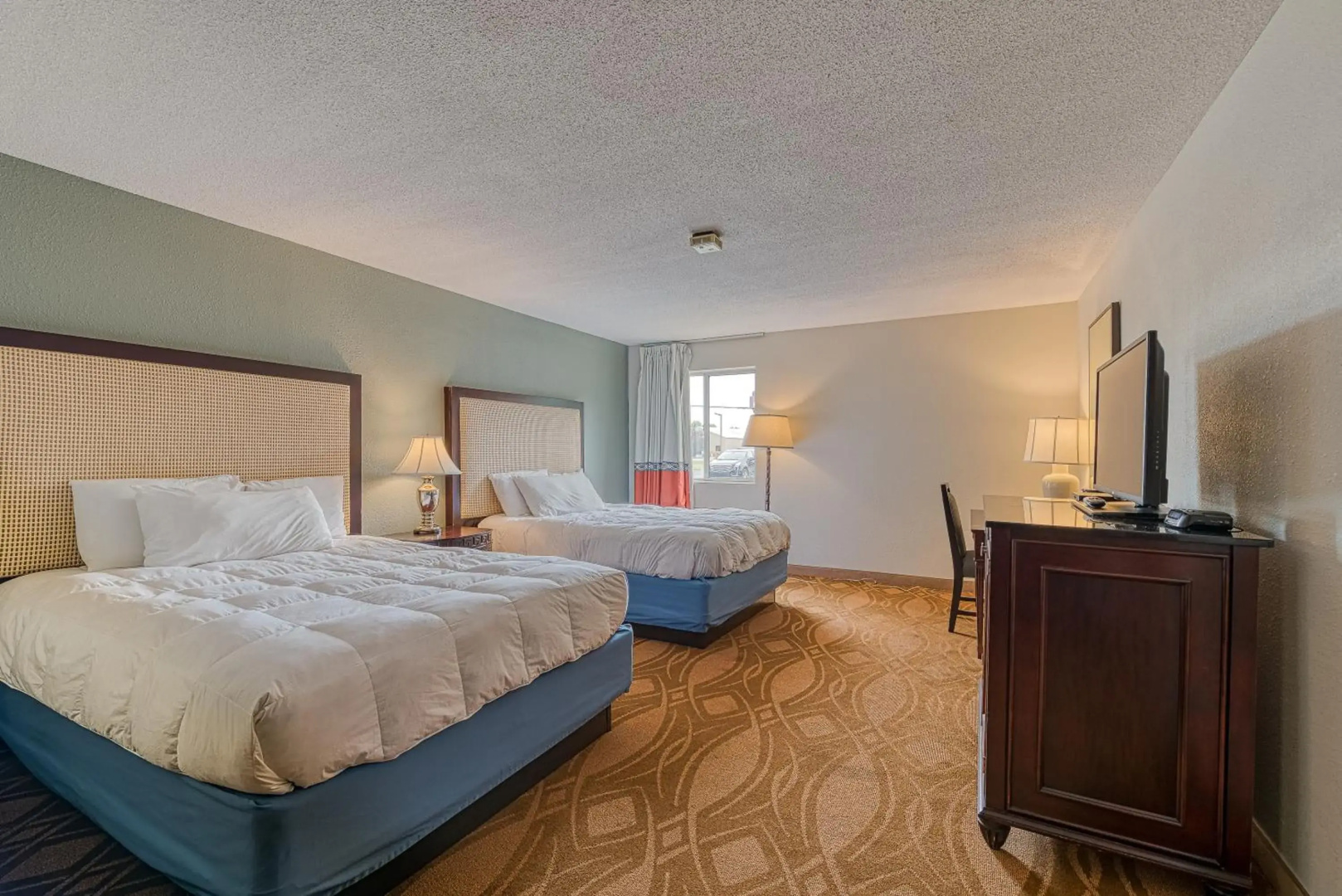 American Inn and Suites Dundee