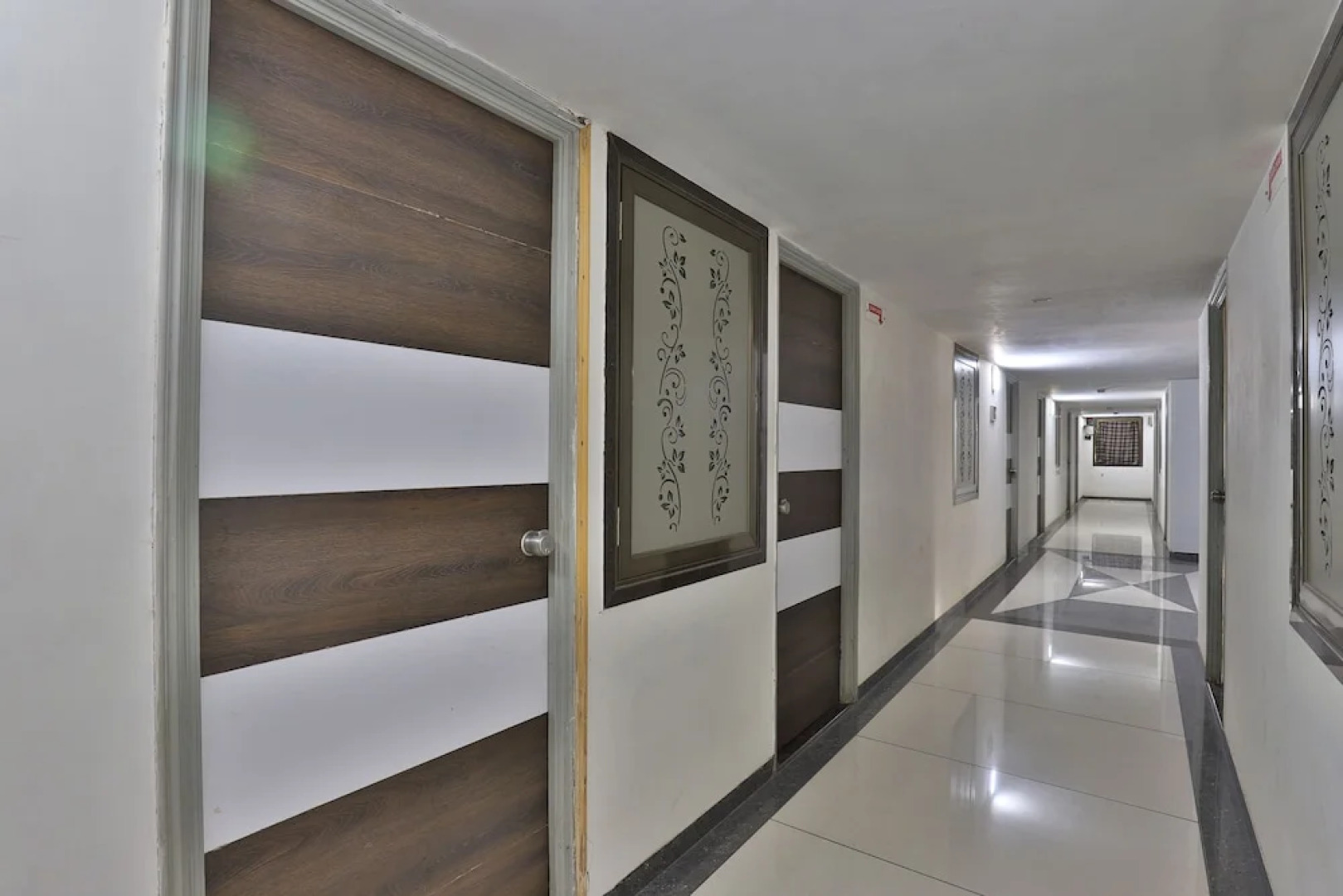 OYO 11543 Hotel Panchsheel