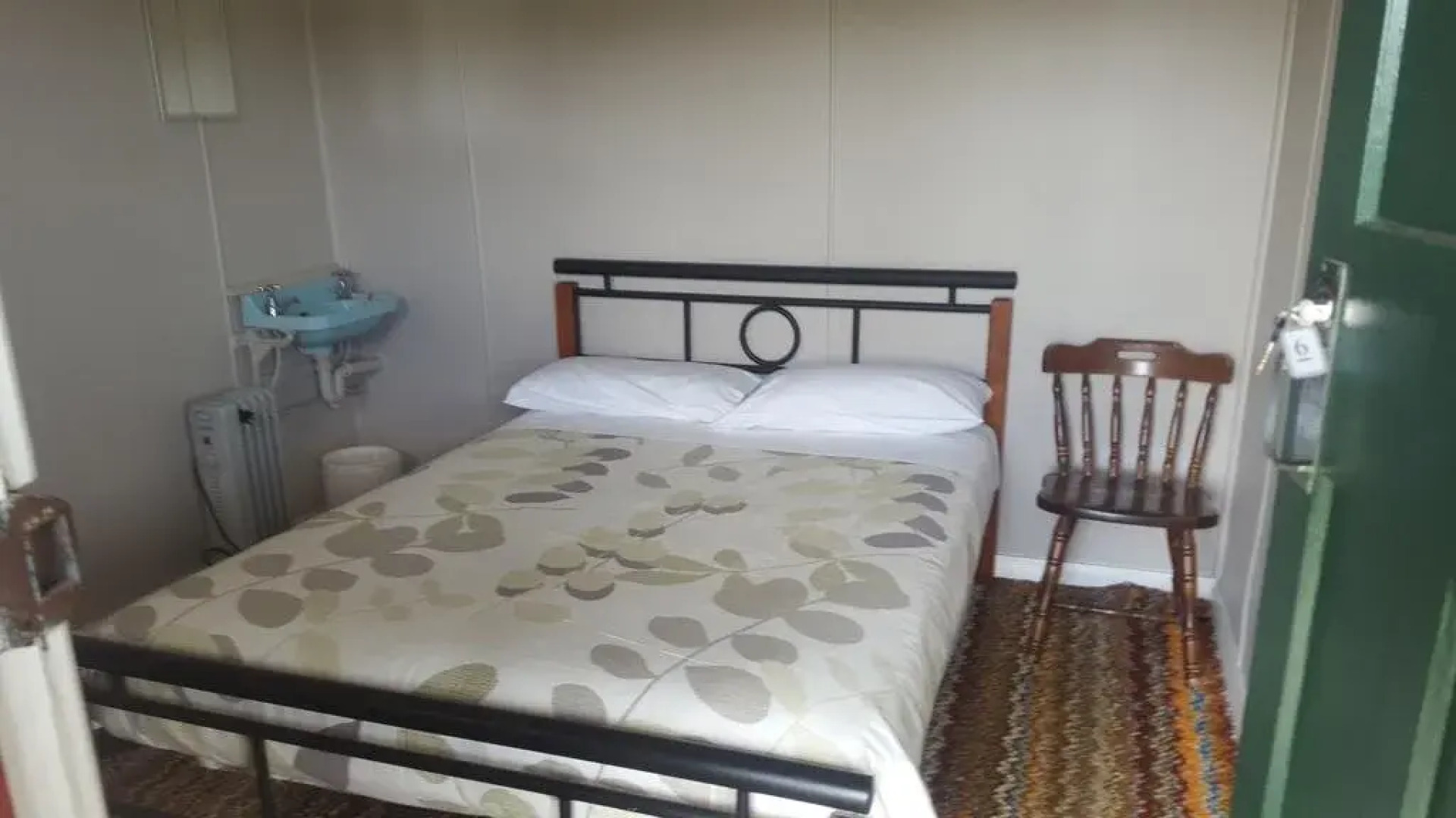 Tingle All Over Budget Accommodation