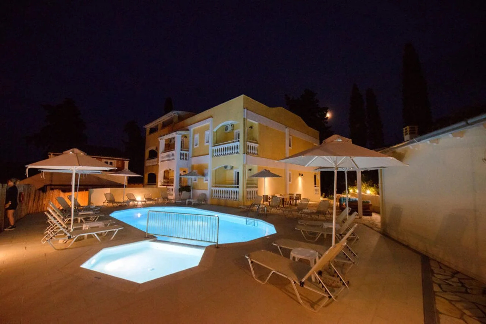 Saint Spiridon Hotel