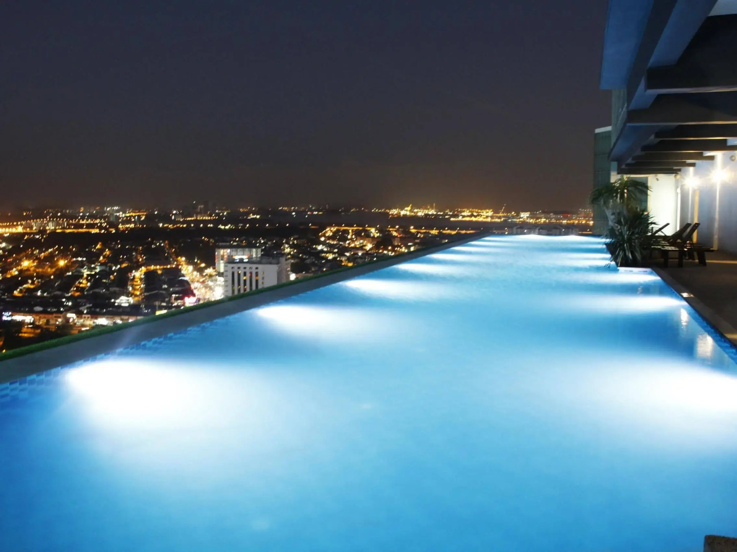 Holiday Villa Johor Bahru City Centre