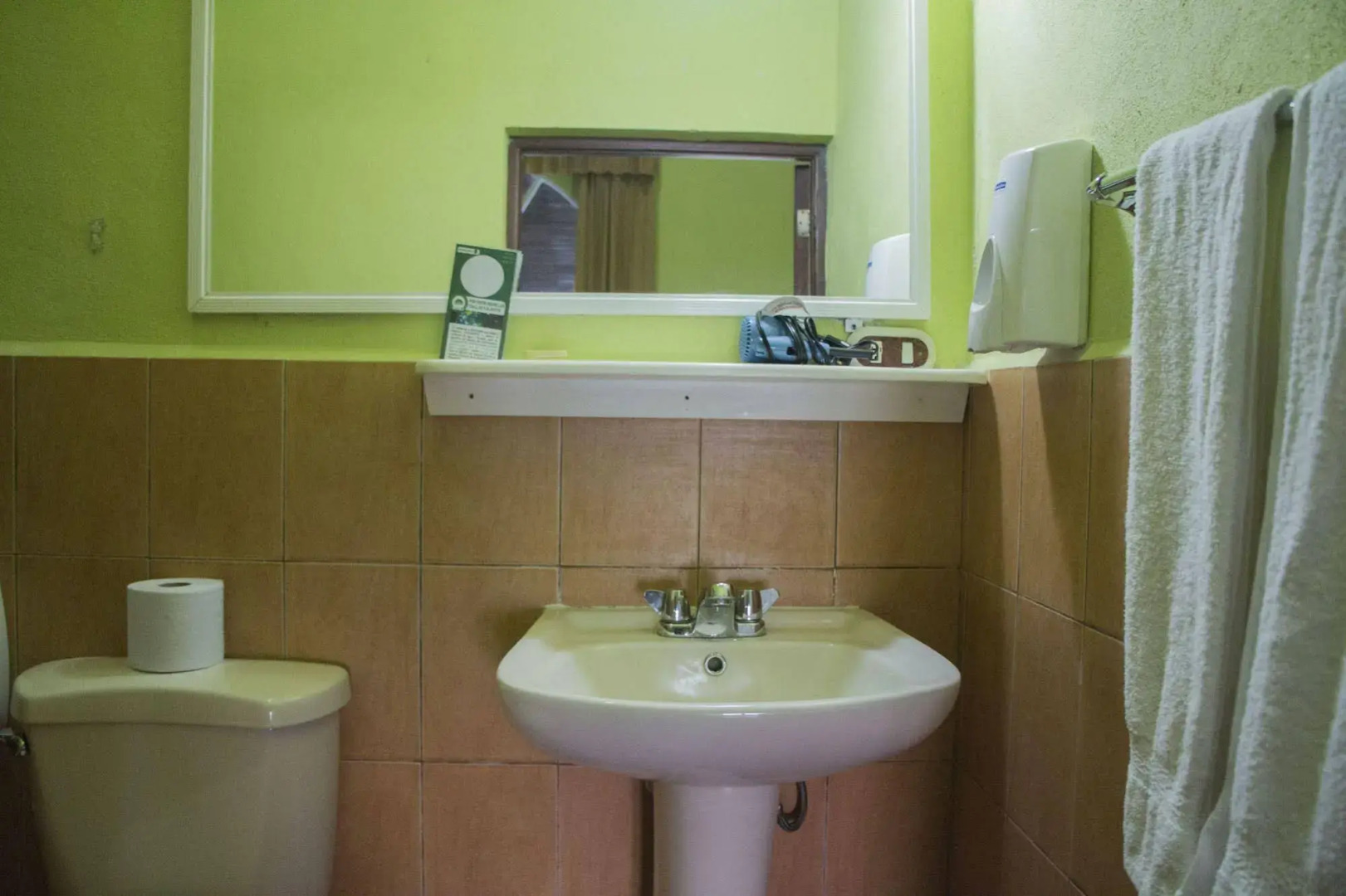 Hotel La Ribiera del Lago Peten Itza