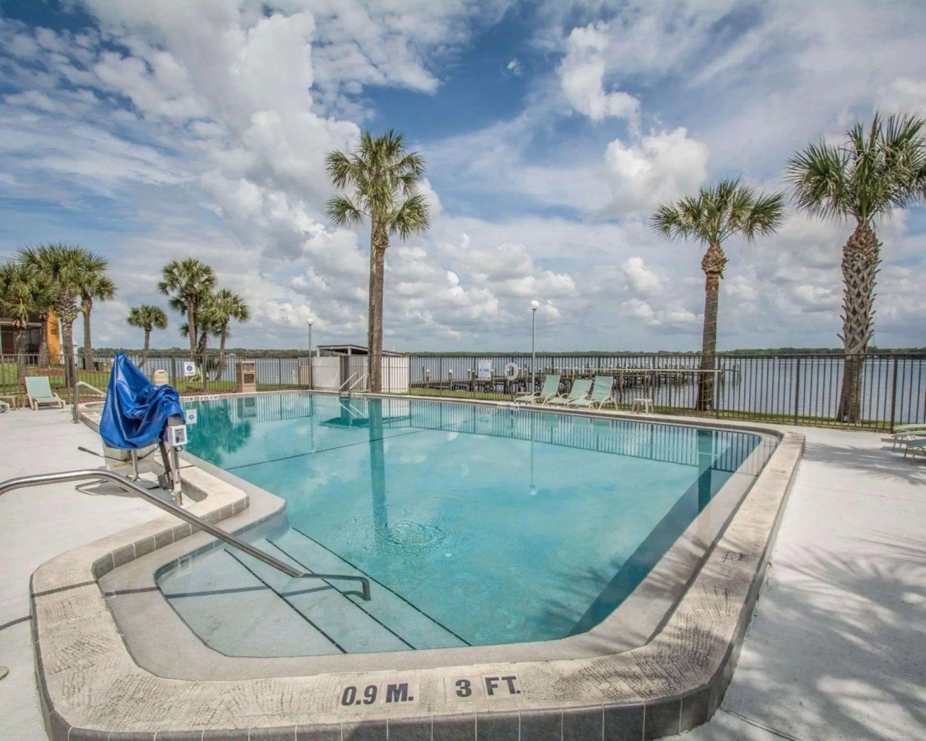 Quality Inn & Suites Palatka Riverfront